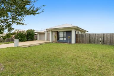 Duplex/Semi-detached Sold - QLD - Wyreema - 4352 - Affordable Duplex with a Mix of City and Country Charm  (Image 2)