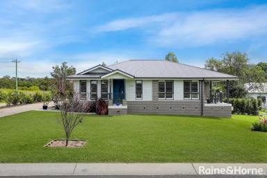 House For Sale - NSW - Kangaroo Valley - 2577 - Quality Near New Home Close to Village  (Image 2)