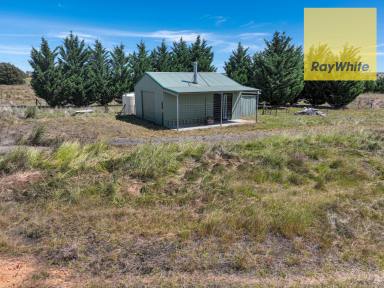Lifestyle Sold - NSW - Laggan - 2583 - No better view!  (Image 2)