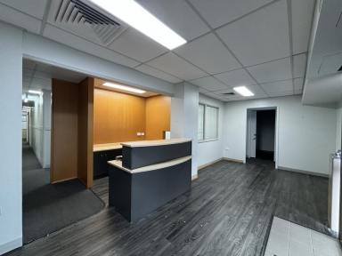 Office(s) For Lease - QLD - Mackay - 4740 - PRIME CITY LOCATION - VACANT NOW  (Image 2)