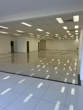 Industrial/Warehouse For Lease - QLD - Varsity Lakes - 4227 - Warehouse, Showroom, Office - Prime Location - Short or Long Term Lease Available!!!  (Image 2)