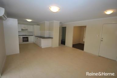 House Leased - NSW - Worrigee - 2540 - STAND ALONE 2 BEDROOM VILLA  (Image 2)