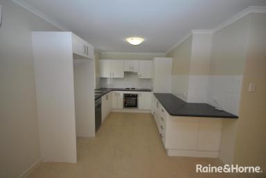 House Leased - NSW - Worrigee - 2540 - STAND ALONE 2 BEDROOM VILLA  (Image 2)