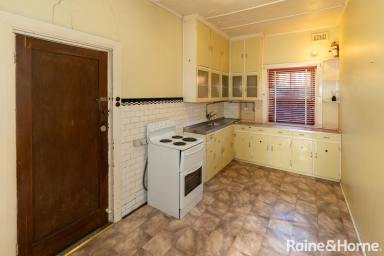 House Leased - NSW - Wagga Wagga - 2650 - Vintage Central Charm  (Image 2)