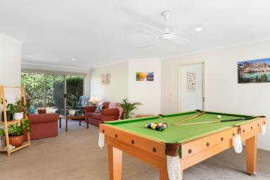 House Sold - VIC - Somers - 3927 - Sprawling Beachside Home On Half An Acre  (Image 2)