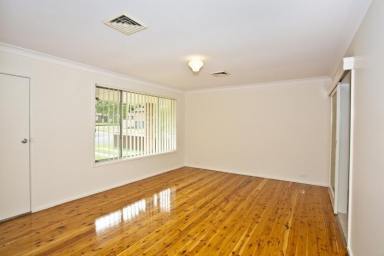 House Leased - NSW - Raymond Terrace - 2324 - BEAUTIFUL HOME IN ROSLYN PARK!!!  (Image 2)