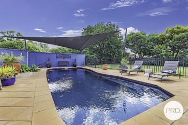 House For Sale - VIC - Rochester - 3561 - Stunning & Luxurious Family Home  (Image 2)