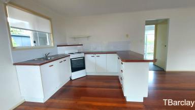 House For Sale - QLD - Macleay Island - 4184 - Affordable 3 bedroom home  (Image 2)