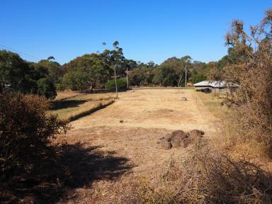 Residential Block For Sale - VIC - Skipton - 3361 - 2074m2 Central Allotment Overlooking Mount Emu Creek  (Image 2)