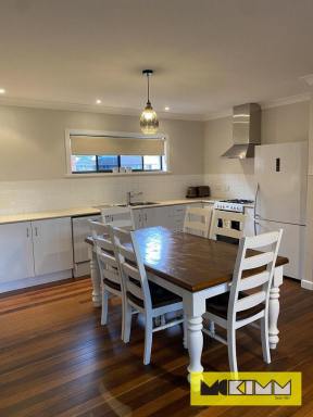 House Leased - NSW - Grafton - 2460 - BEAUTIFUL FAMILY HOME IN THE HEART OF WESTLAWN  (Image 2)