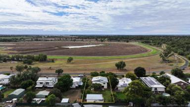 House For Sale - NSW - Moree - 2400 - Trackside Living  (Image 2)