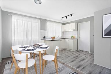 Unit For Sale - NSW - North Wollongong - 2500 - AFFORDABLE BEACH PAD - INVESTMENT OPPORTUNITY!  (Image 2)