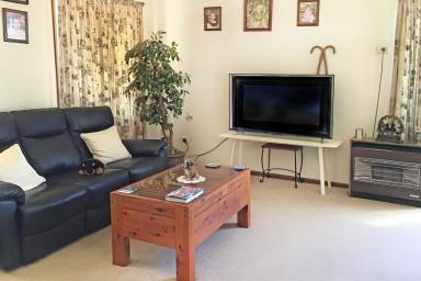 House For Sale - NSW - Narromine - 2821 - Ideal first home or the perfect property to start your rental portfolio  (Image 2)