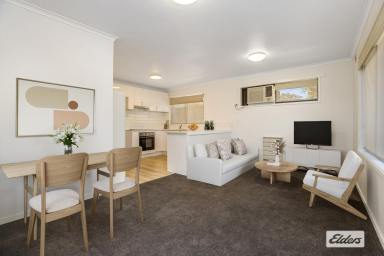 House For Sale - VIC - Kennington - 3550 - Renovated Unit in Coveted Kennington  (Image 2)