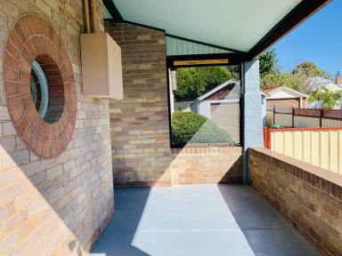 House Leased - NSW - Lithgow - 2790 - 3 Bedroom Charm  (Image 2)