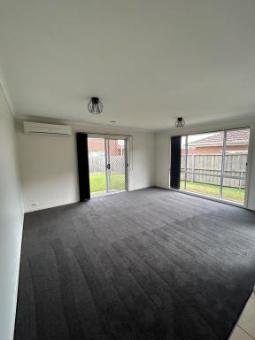 House Leased - VIC - Berwick - 3806 - Fresh and clean Four Bedroom Home!  (Image 2)