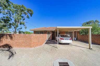 House For Sale - WA - Midland - 6056 - 3 under contract 1 remaining  (Image 2)