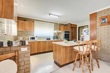 House Sold - VIC - Irymple - 3498 - What a great find  (Image 2)