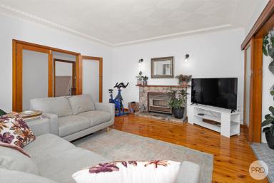 House Sold - VIC - Redan - 3350 - Renovated Gem Close To City's Heart  (Image 2)