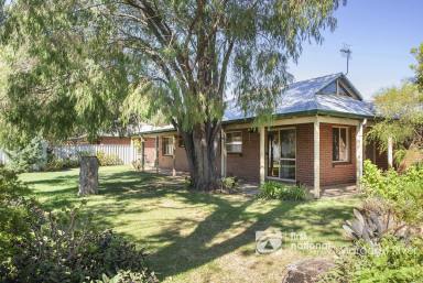 House For Sale - WA - Margaret River - 6285 - IF LOCATION MATTERS TO YOU  (Image 2)
