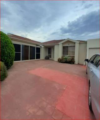 House Leased - VIC - Werribee - 3030 - A Fully Furnished House for Rental  (Image 2)