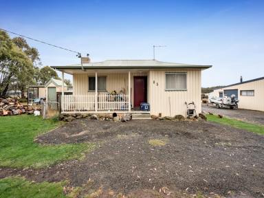 House For Sale - TAS - Wilburville - 7030 - WELCOME HOME!  (Image 2)