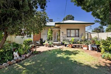 House For Sale - VIC - Merbein - 3505 - Move Straight In  (Image 2)