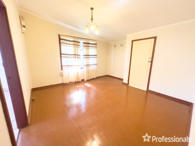 House Leased - NSW - West Tamworth - 2340 - 32 Cossa Street - 4 Bedroom  (Image 2)
