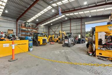 Industrial/Warehouse For Sale - NSW - Unanderra - 2526 - UNANDERRA WAREHOUSE/WORKSHOP  (Image 2)