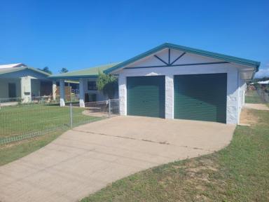 House Leased - QLD - Forrest Beach - 4850 - 3 BEDROOM HOME IN BEACHSIDE SUBURB AVAILABLE TO RENT $380 PER WEEK  (Image 2)