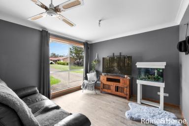 House Leased - NSW - West Nowra - 2541 - Perfect family home!  (Image 2)