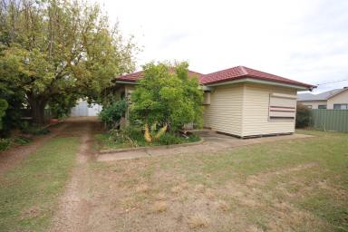House For Sale - VIC - Rochester - 3561 - RENOVATION PROJECT ON 3,000M2 BLOCK  (Image 2)