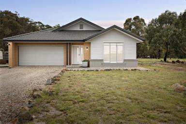 House For Sale - VIC - Ross Creek - 3351 - Fantastic family home on a wonderful 26 acres (Approx)  (Image 2)