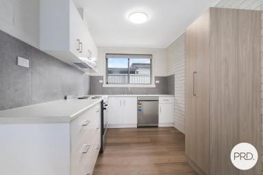Unit For Lease - NSW - East Albury - 2640 - EASY CARE UNIT IN PRIME EAST ALBURY LOCATION!  (Image 2)