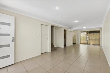 Unit For Sale - QLD - Newtown - 4350 - Three Bedroom Townhouse - Walk to The CBD  (Image 2)