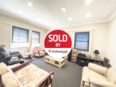 House Sold - NSW - West Tamworth - 2340 - 3 Bedroom house For Sale - Attention Investors  (Image 2)