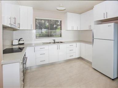 Unit For Lease - NSW - Kiama - 2533 - TWO BEDROOM UNIT WITH SCENIC VIEWS  (Image 2)