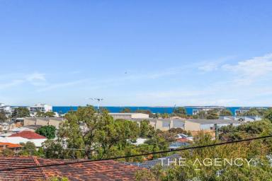 House Sold - WA - Beaconsfield - 6162 - SPARKLING NEW WITH OCEAN GLIMPSES  (Image 2)