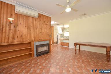 House Sold - VIC - Myrtleford - 3737 - 3 bedroom brick veneer home  (Image 2)