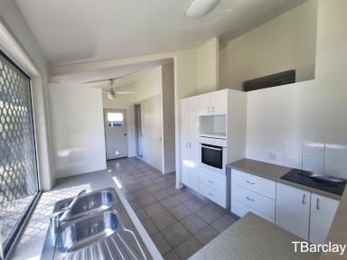 House Sold - QLD - Macleay Island - 4184 - One level home with new sparkles  (Image 2)