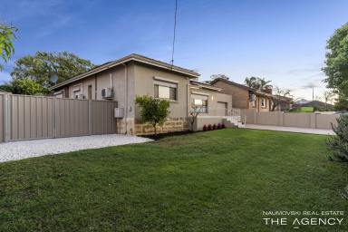 House For Sale - WA - Morley - 6062 - EXPERIENCE THE CHARM OF 32 LINCOLN ROAD MORLEY – WHERE STYLE MEETS COMFORT!  (Image 2)