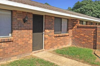 Block of Units For Sale - NSW - Narromine - 2821 - Looking to invest!!  (Image 2)
