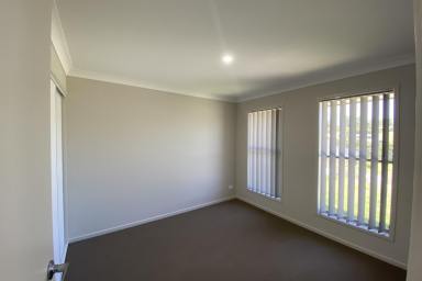 Unit For Lease - NSW - South Grafton - 2460 - 1 Bedroom Unit - Water & Electricity Included  (Image 2)