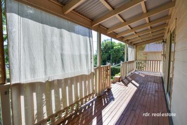 House For Sale - NSW - Inverell - 2360 - BY GEORGE; WHAT A GREAT OPPORTUNITY!  (Image 2)