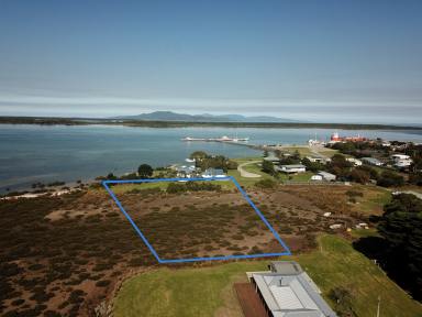 Residential Block For Sale - VIC - Port Welshpool - 3965 - AMAZING WATER FRONT OPPORTUNITY  (Image 2)