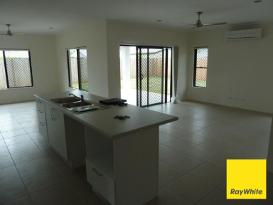 House Leased - QLD - Bentley Park - 4869 - Perfect Large family home  (Image 2)