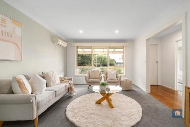 House Sold - VIC - Colac - 3250 - Refreshed & Charming...  (Image 2)