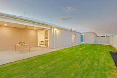 House For Sale - VIC - Irymple - 3498 - WELCOME HOME!  (Image 2)