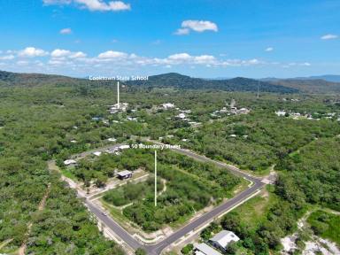Residential Block For Sale - QLD - Cooktown - 4895 - 1323m2 Corner Block in nice area.  (Image 2)