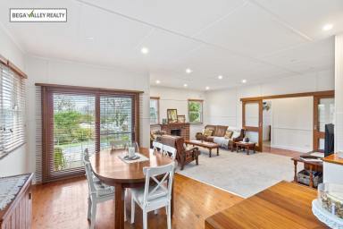 House For Sale - NSW - Bega - 2550 - LOVINGLY RESTORED AUSSIE WEATHERBOARD  (Image 2)